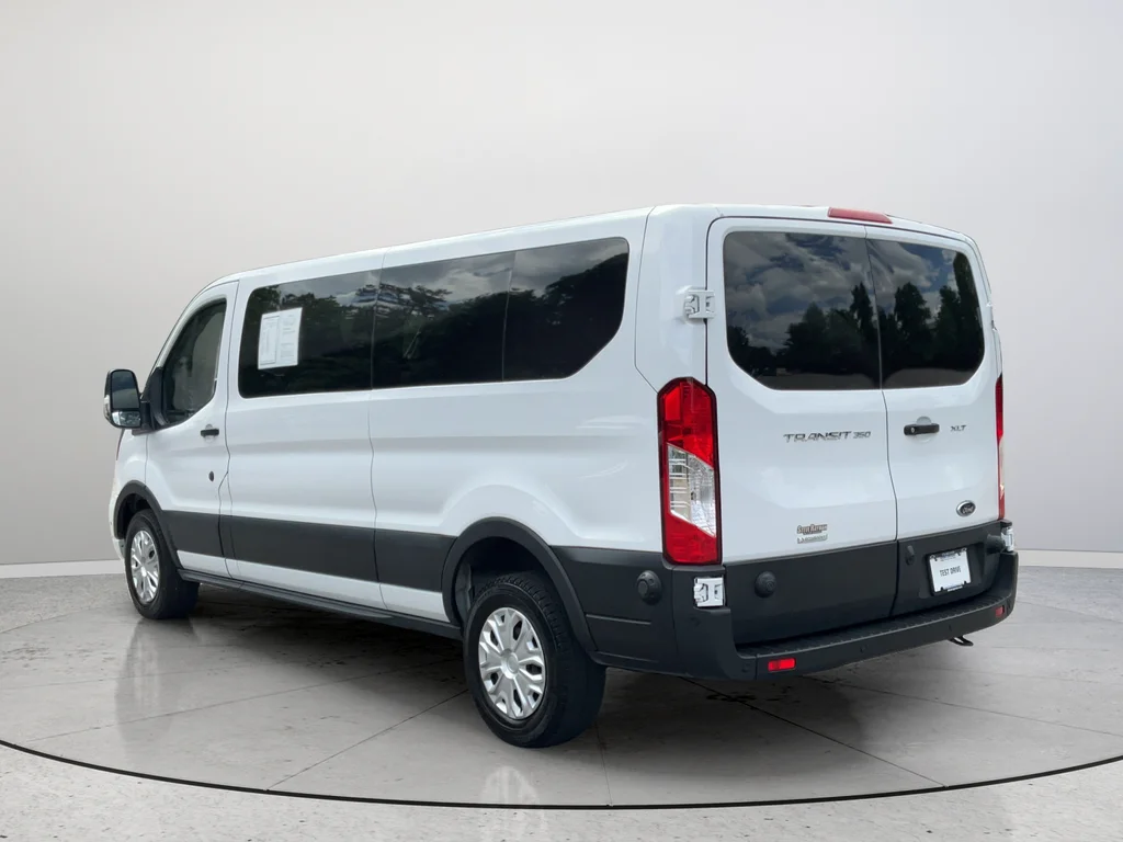2024 Ford Transit Passenger Van XLT - Photo 9