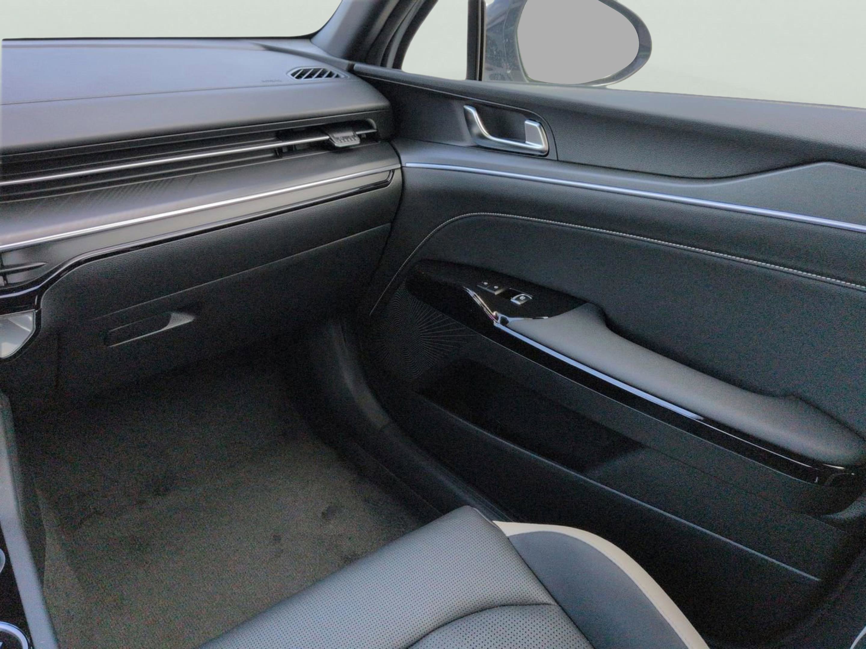 New 2026 Wolf Gray Kia GT-Line image 14