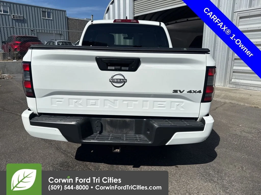 Used 2024 Glacier White Nissan SV image 8