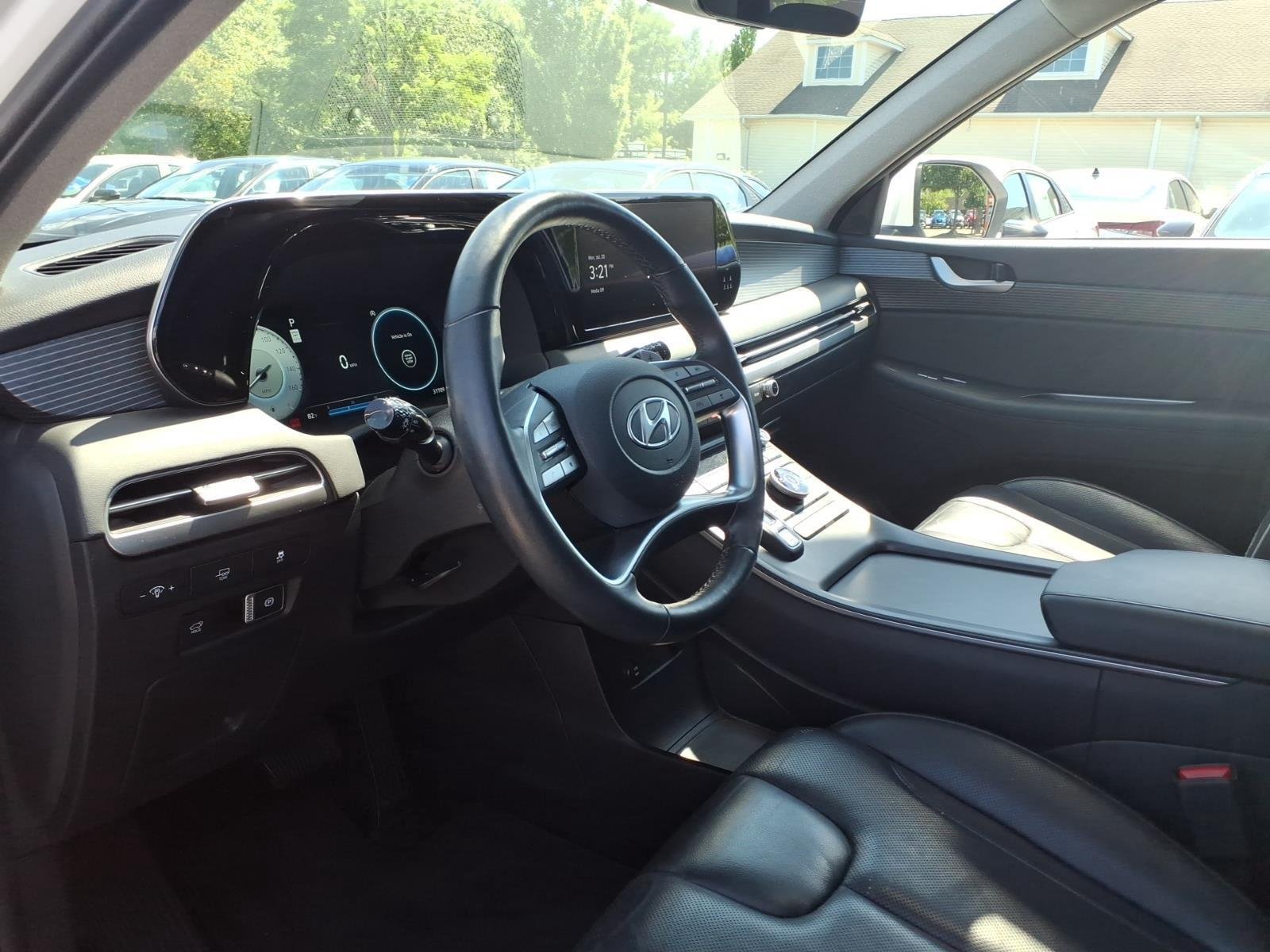 2023 Hyundai Palisade Limited - Photo 25
