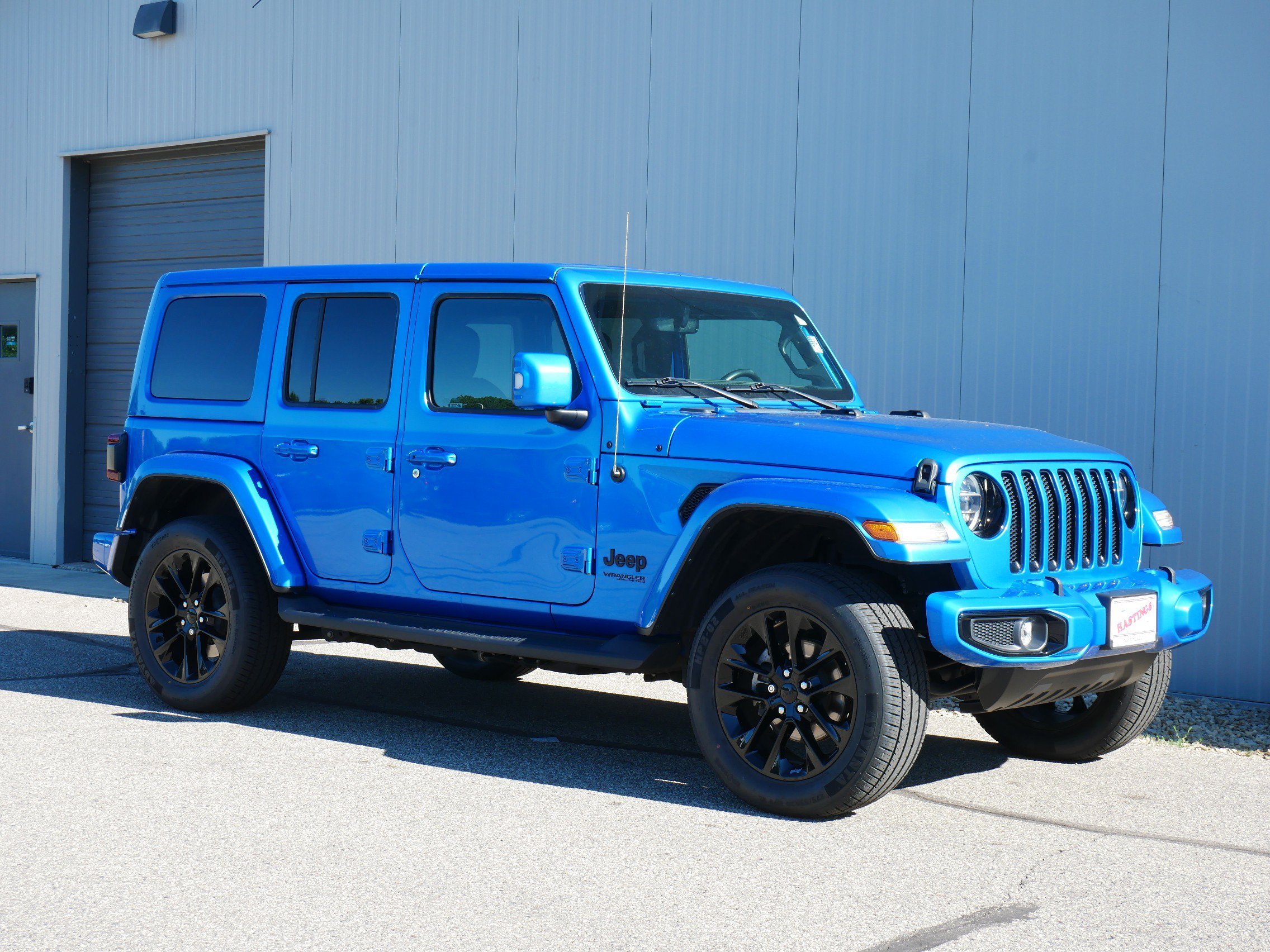 Certified Used 2022 Hydro Blue Pearlcoat Jeep Unlimited High Altitude image 7