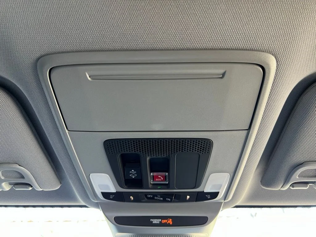 New 2026 Platinum White Pearl Acura AWD image 27