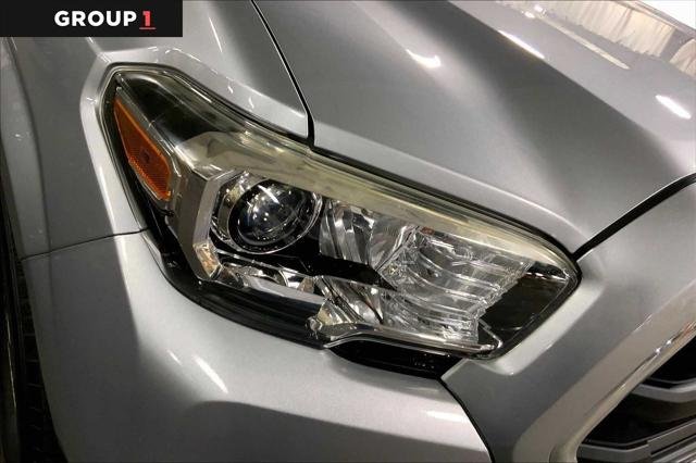 Certified Used 2017 SILVER ME Toyota  image 26