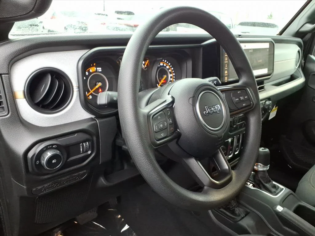 New 2026 Black Clear-Coat Exterior Paint Jeep Sport image 6