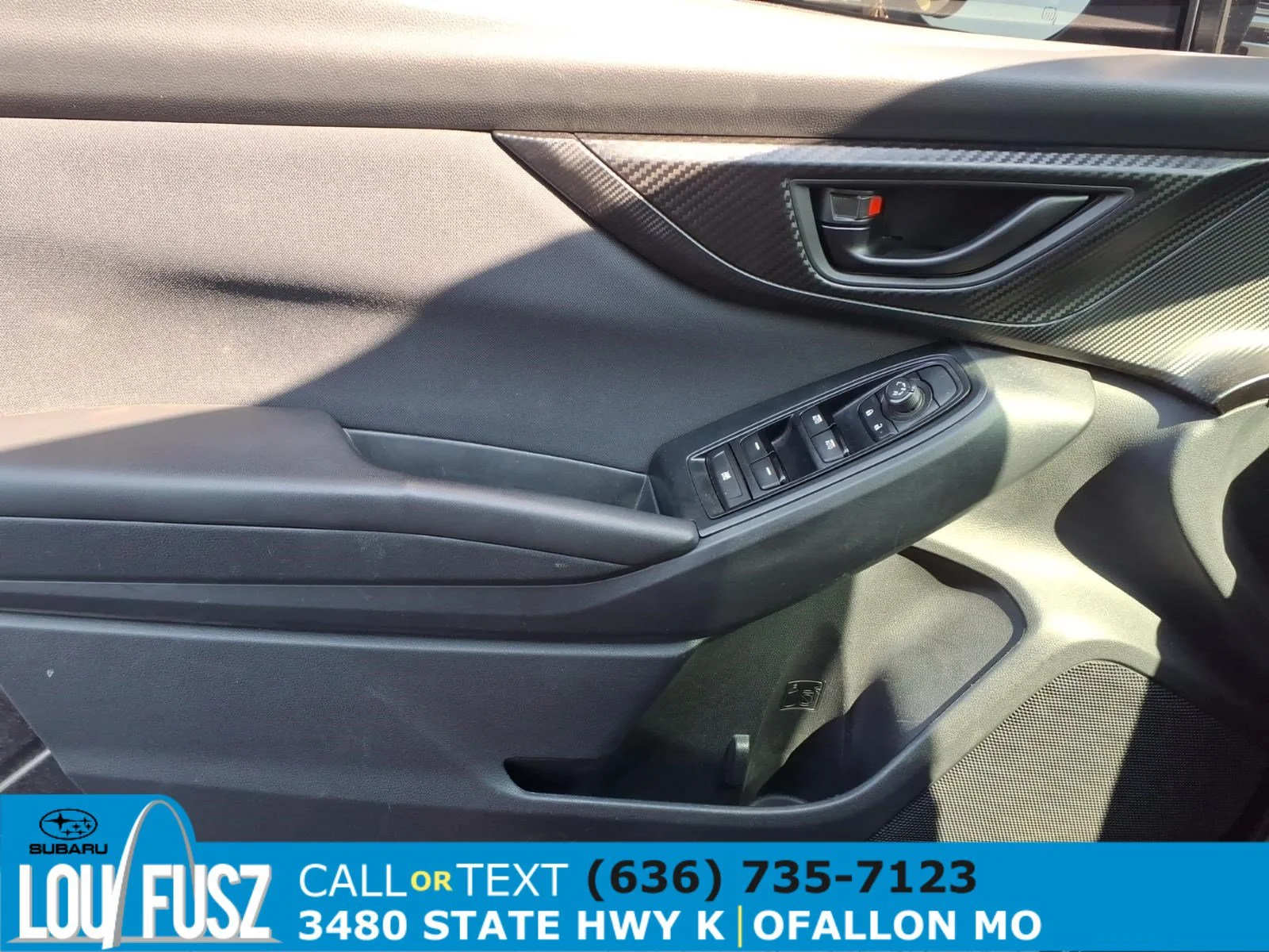 Used 2019 Dark Gray Metallic Subaru Premium image 22