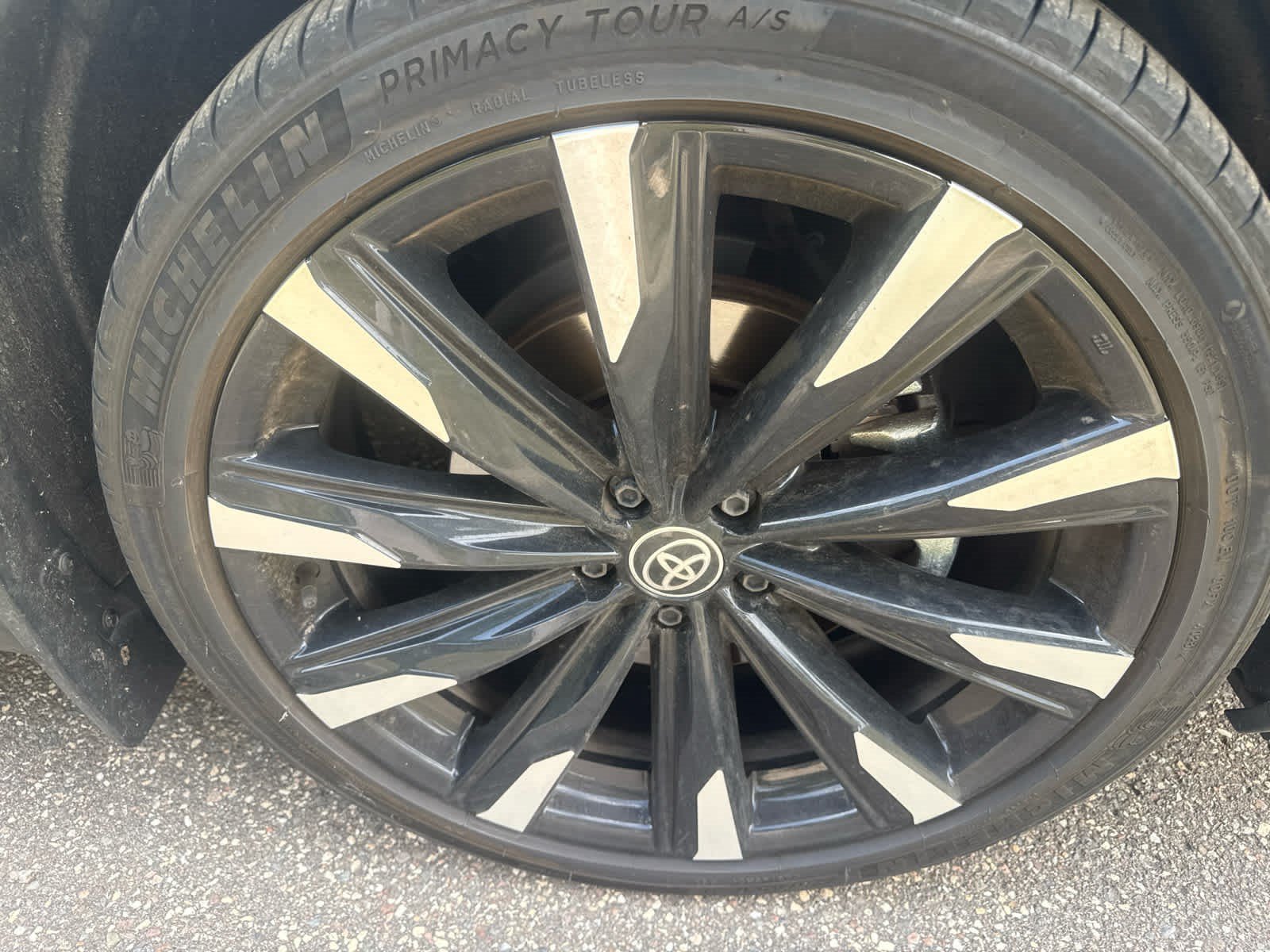 Certified Used 2024 Heavy Metal Toyota Platinum image 9