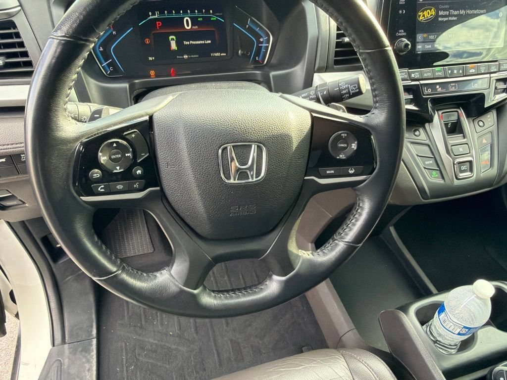 Used 2019 White Diamond Pearl Honda EX-L image 22