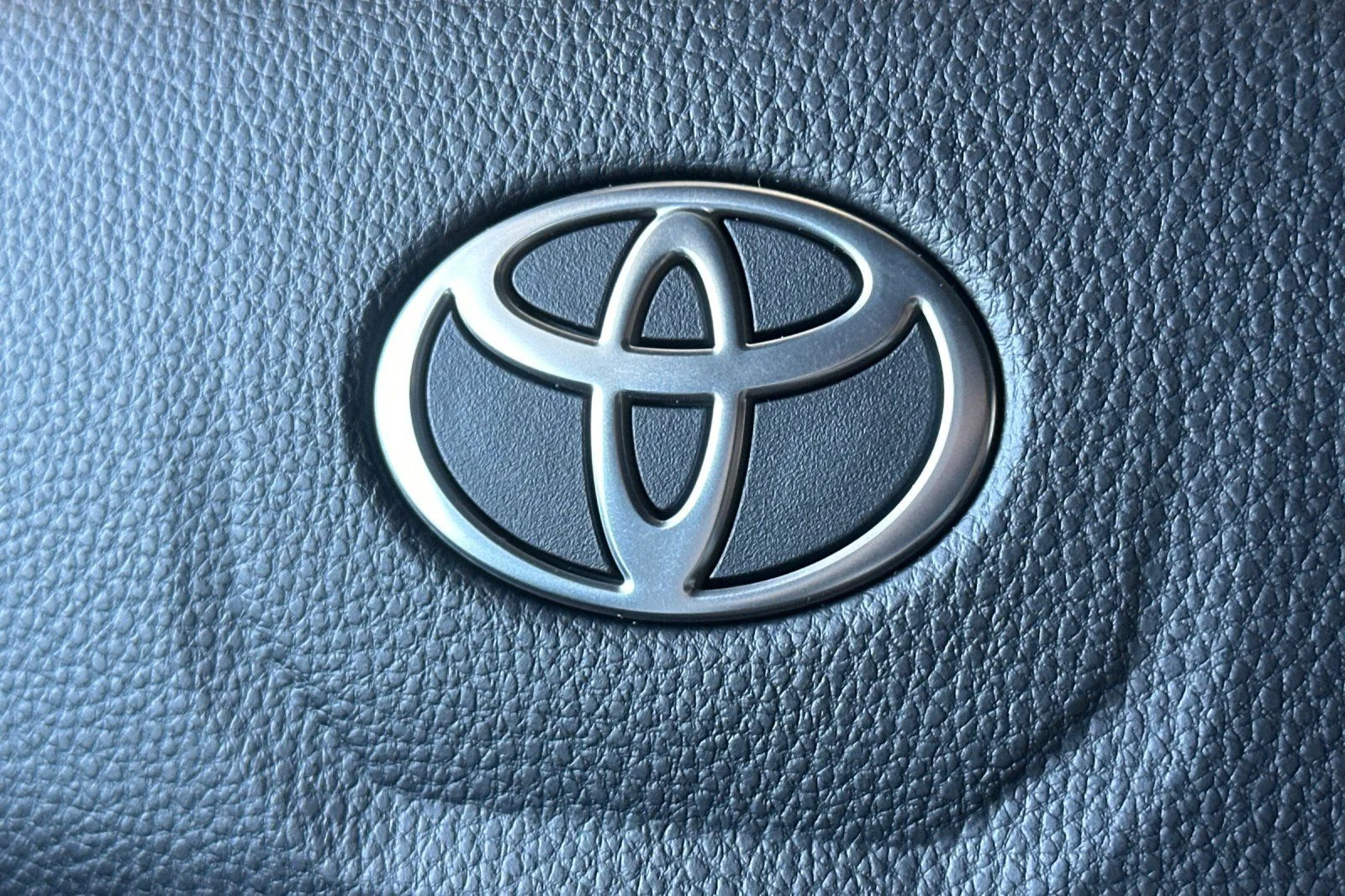 New 2026 Ice Cap Toyota SR image 31