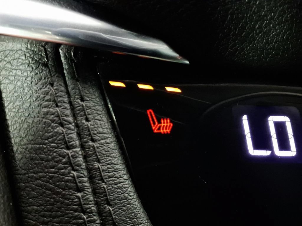 Used 2021 STELLAR BLACK METALLIC Cadillac FWD Premium Luxury image 16