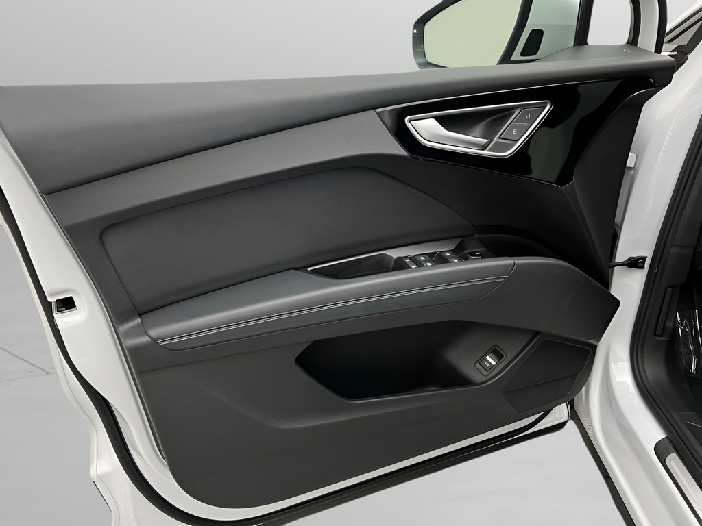 Used 2022 Glacier White Audi Premium Plus image 22