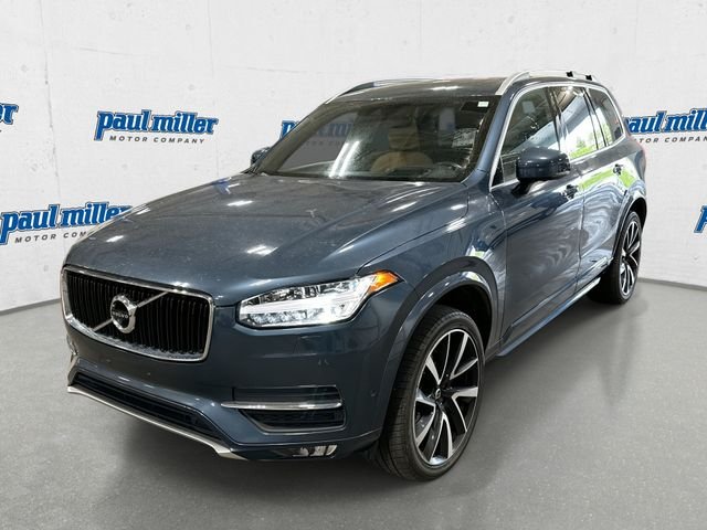 2018 Volvo XC90 Momentum