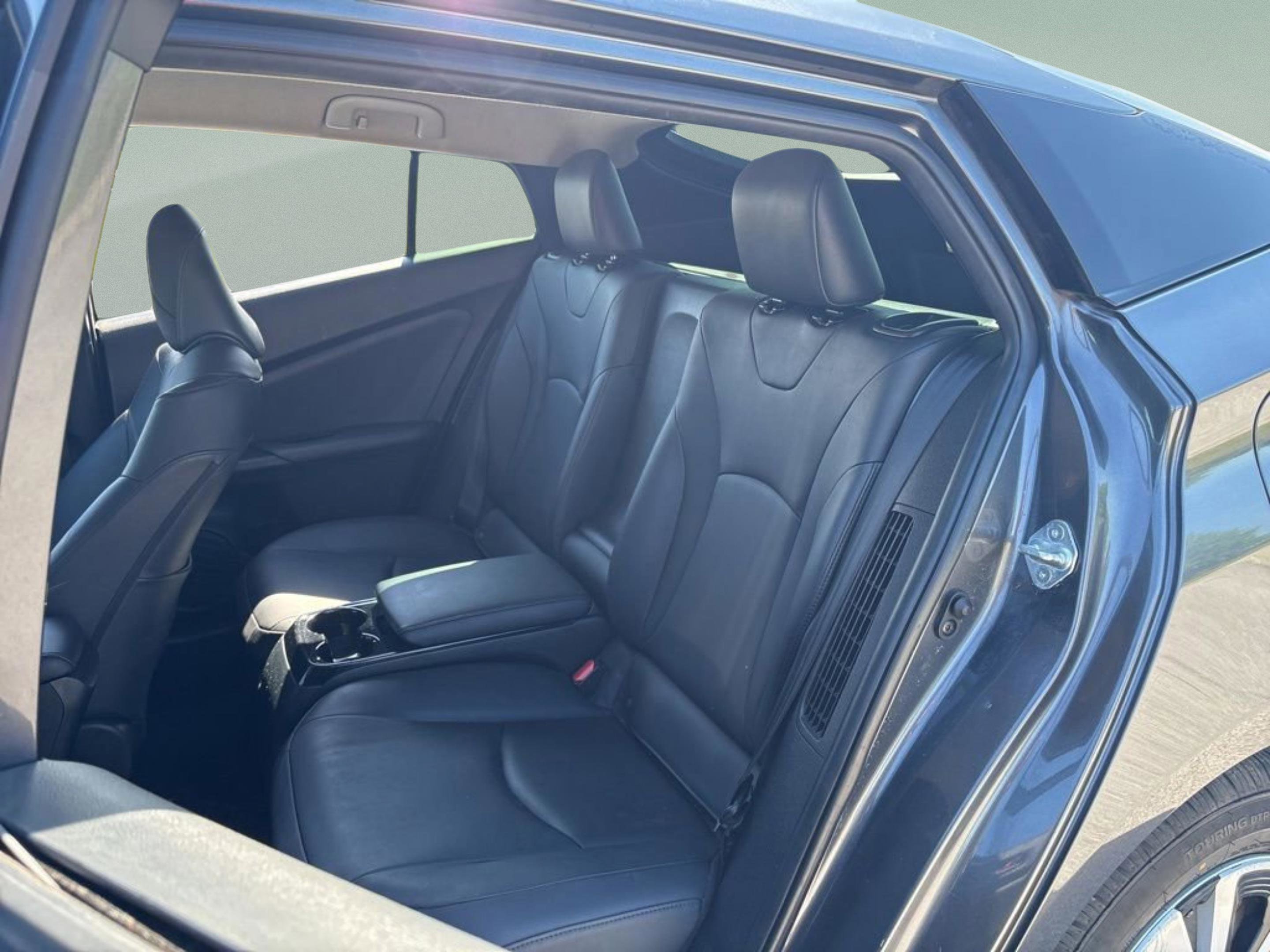 Used 2017 Magnetic Gray Metallic Toyota Advanced image 20