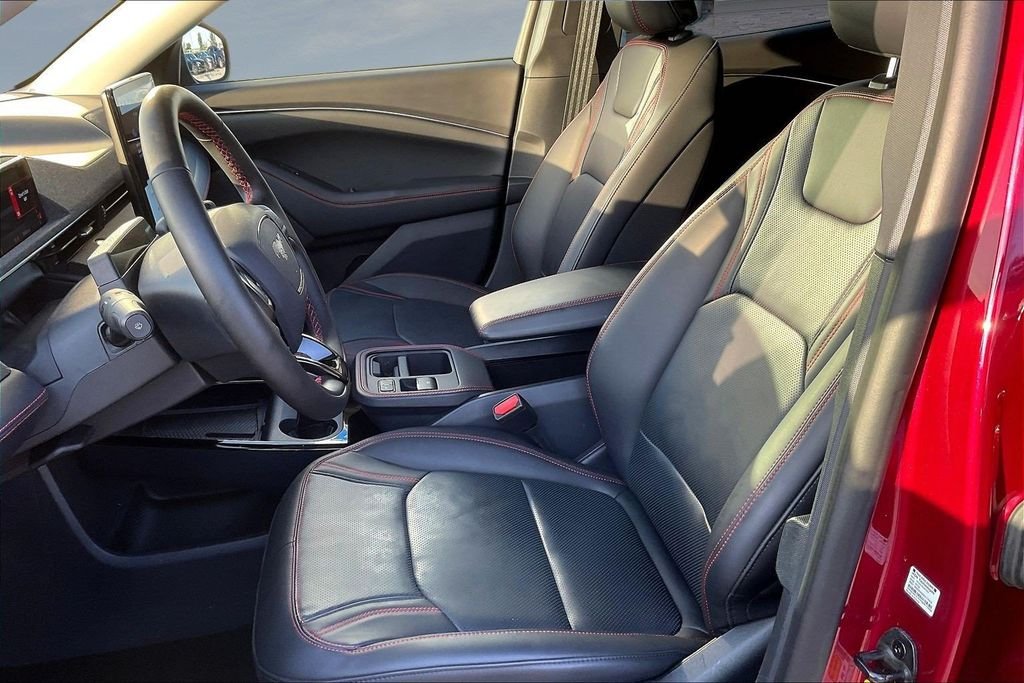 Certified Used 2025 Magenta Ford Premium image 21
