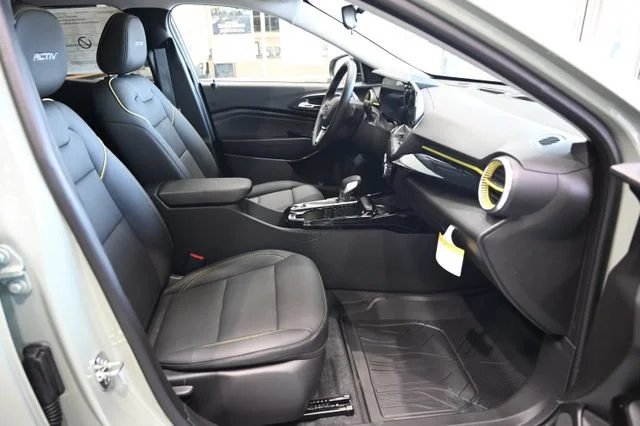 2026 Chevrolet Trax Activ - Photo 8