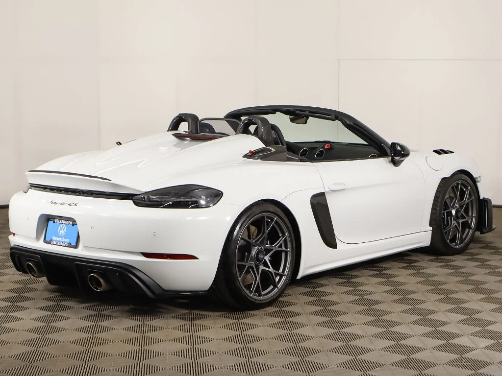 Used 2024 White Porsche RS image 9