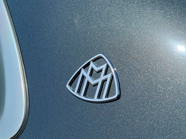 Used 2018 Magnetite Black Mercedes-Benz Maybach S 560 image 28