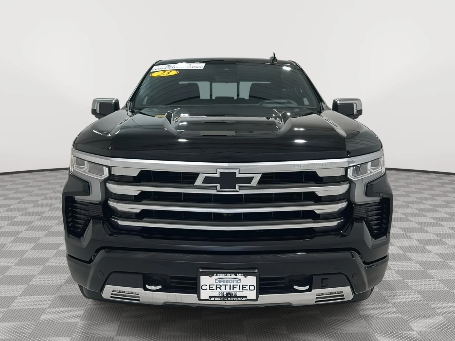Used 2023 Black Chevrolet High Country image 10