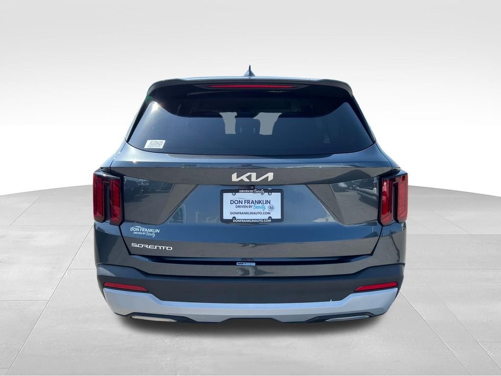 Used 2024 Gray Kia LX image 4
