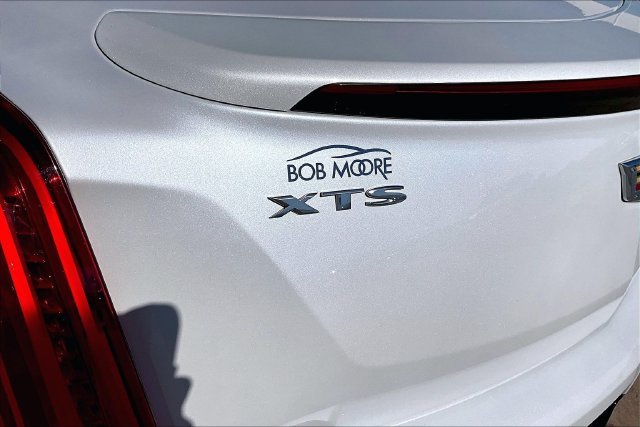 Used 2018 White Cadillac Luxury image 32