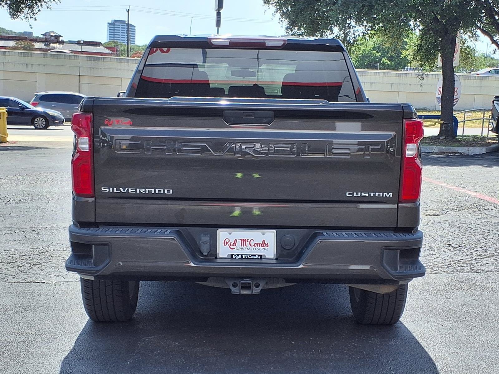 Used 2022 Oxford Brown Metallic Chevrolet Custom image 6