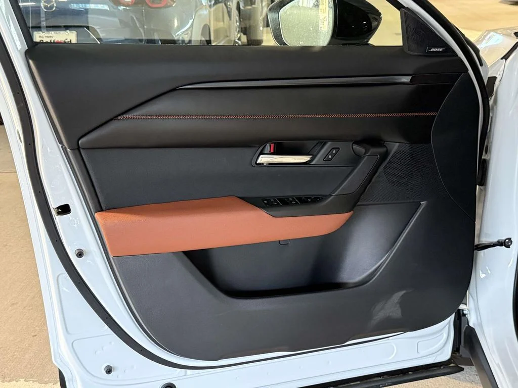 New 2026 Pearl Mazda 2.5 Turbo Premium Plus image 29