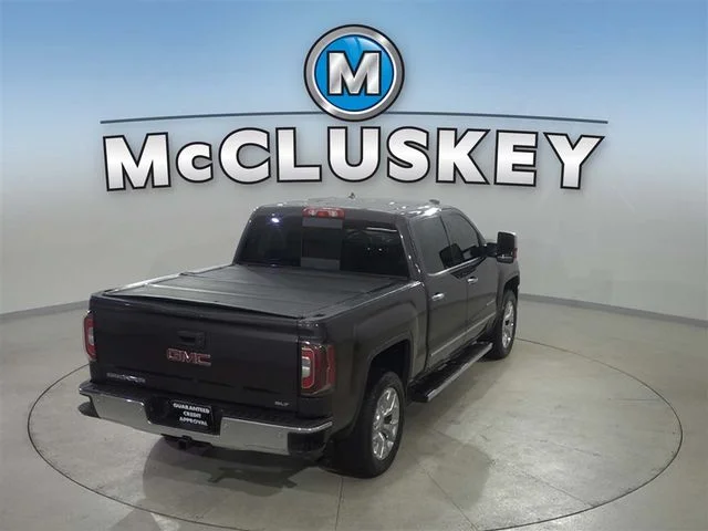 Used 2016 Silver GMC SLT image 6