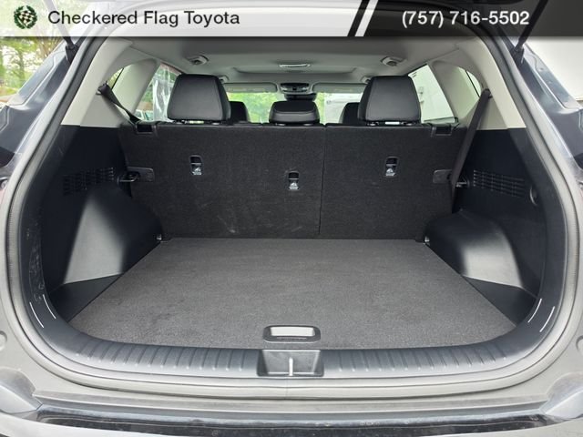 Used 2024 Gravity Gray Kia EX image 16