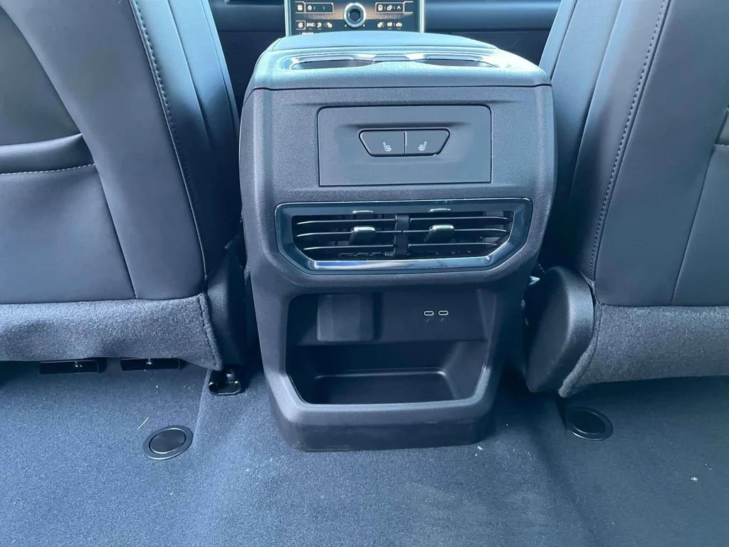 2025 GMC Sierra EV Denali - Photo 15