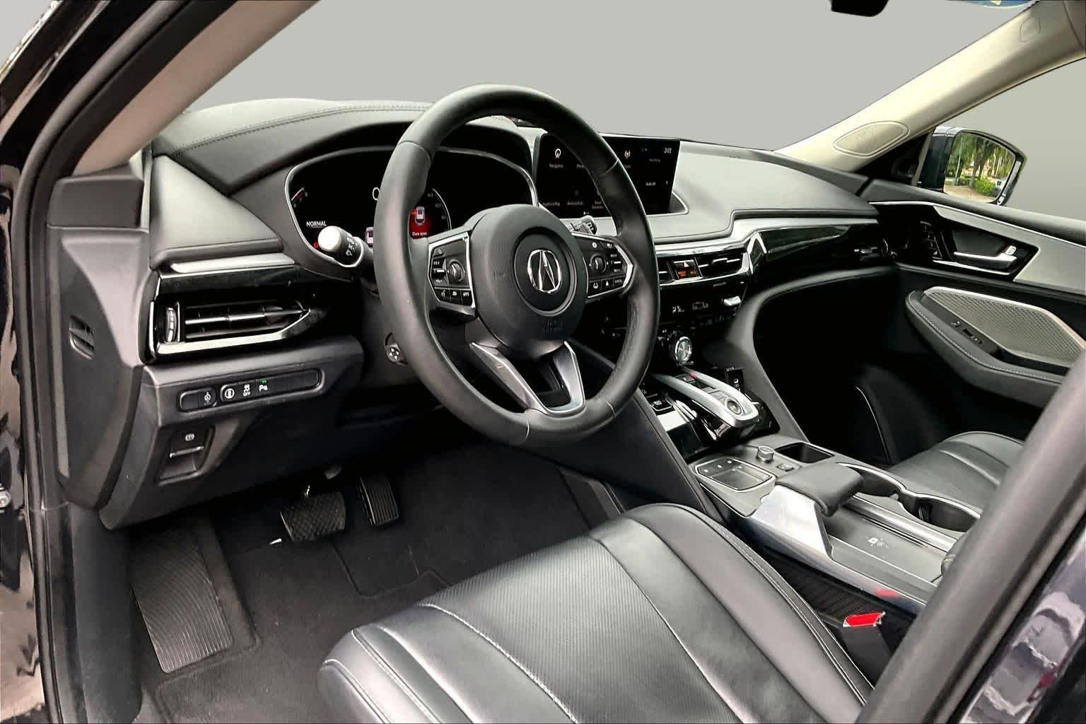 Used 2024 Phantom Violet Pearl Acura w/Technology Package image 18