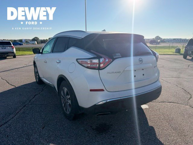 Used 2015 Pearl White Nissan SL image 10