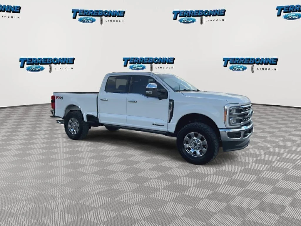 Used 2023 Oxford White Ford Lariat image 2