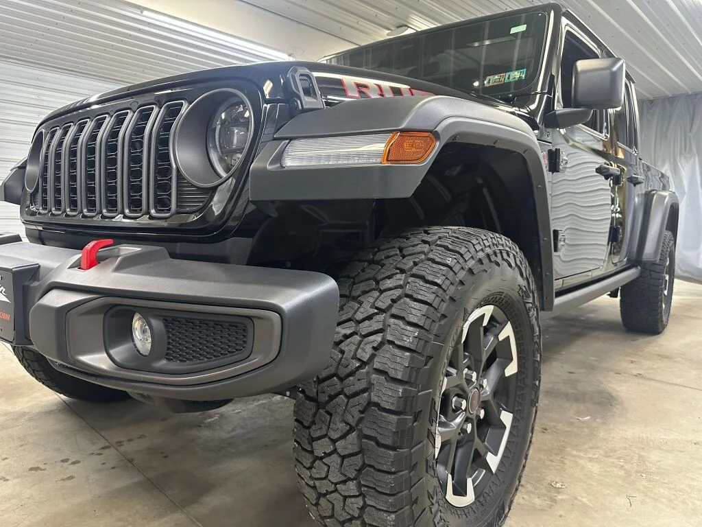 Certified Used 2026 Black Clearcoat Jeep Rubicon image 30
