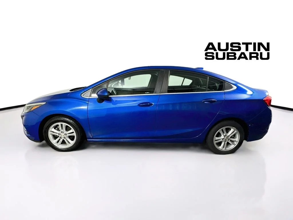 Used 2017 Blue Chevrolet LT image 4
