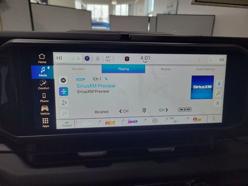 New 2026 Reign Exterior Paint Jeep Sahara image 17