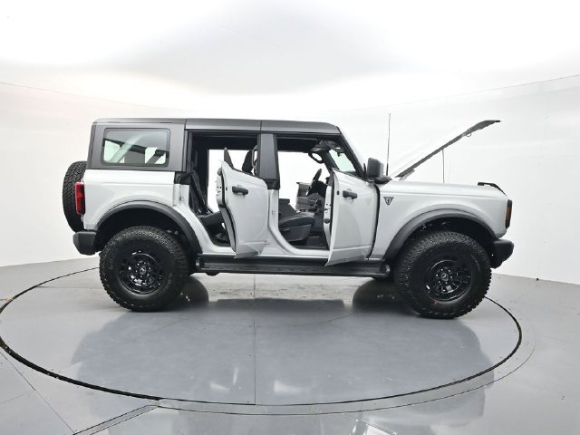 New 2026 Avalanche Gray Ford Base image 48