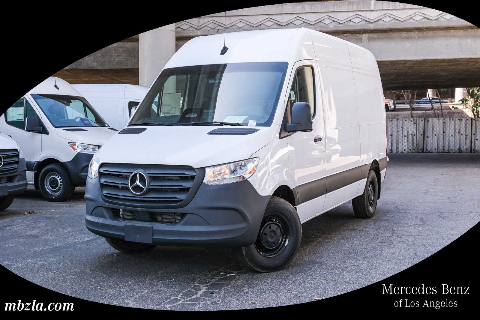 2025 Mercedes-Benz Sprinter Cargo Van Cargo 144 WB  RWD 2.0L 4-Cylinder