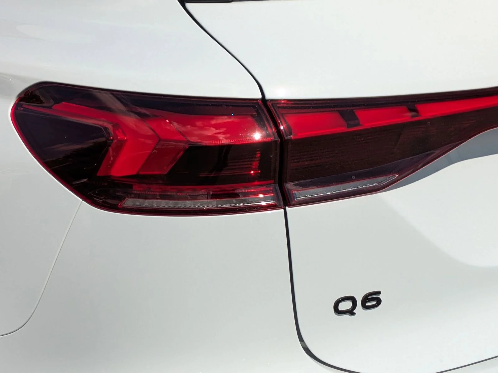 New 2025 White Audi Premium Plus image 14