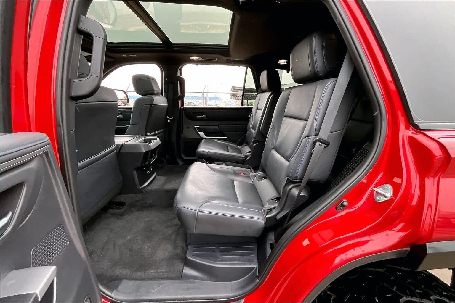 2025 Toyota Sequoia Platinum - Photo 20