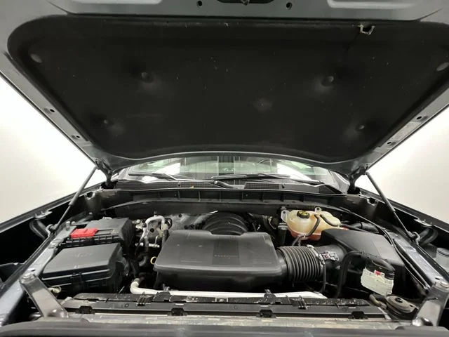 Used 2022 Gray GMC AT4 image 30