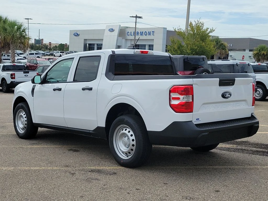 New 2026 Oxford White Ford XL image 3