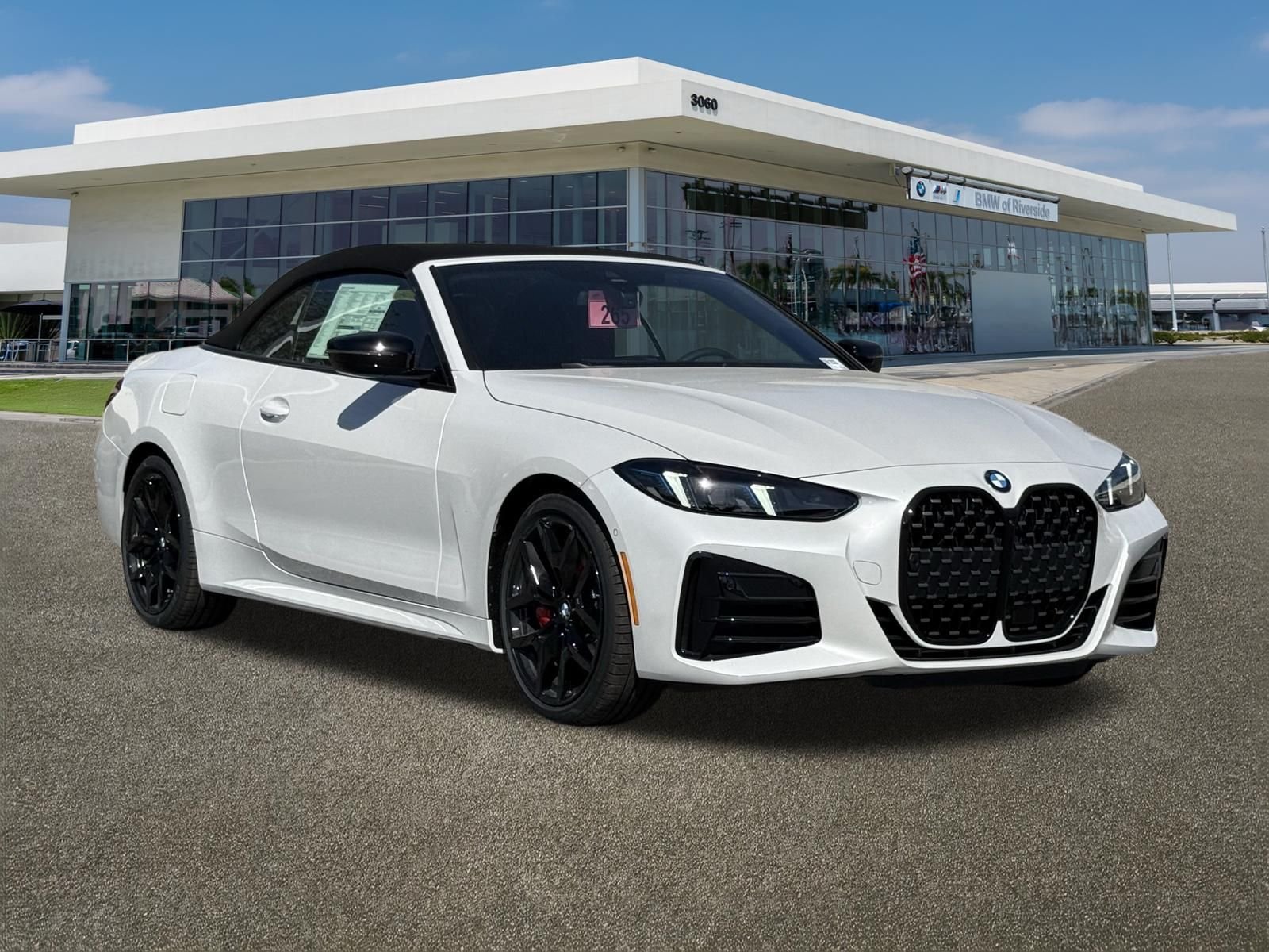 New 2026 Mineral White Metallic BMW 430i image 2