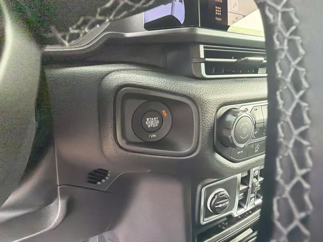 New 2026 Joose Jeep Sport S image 26