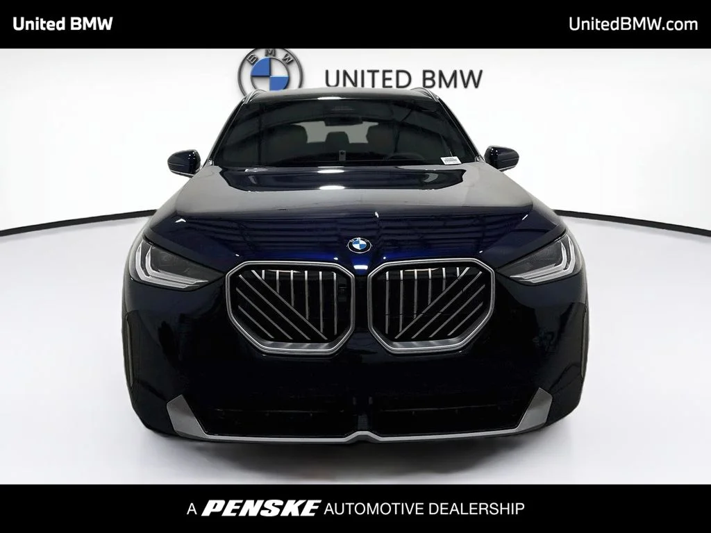 New 2026 Tanzanite Blue II Metallic BMW 30 xDrive image 2