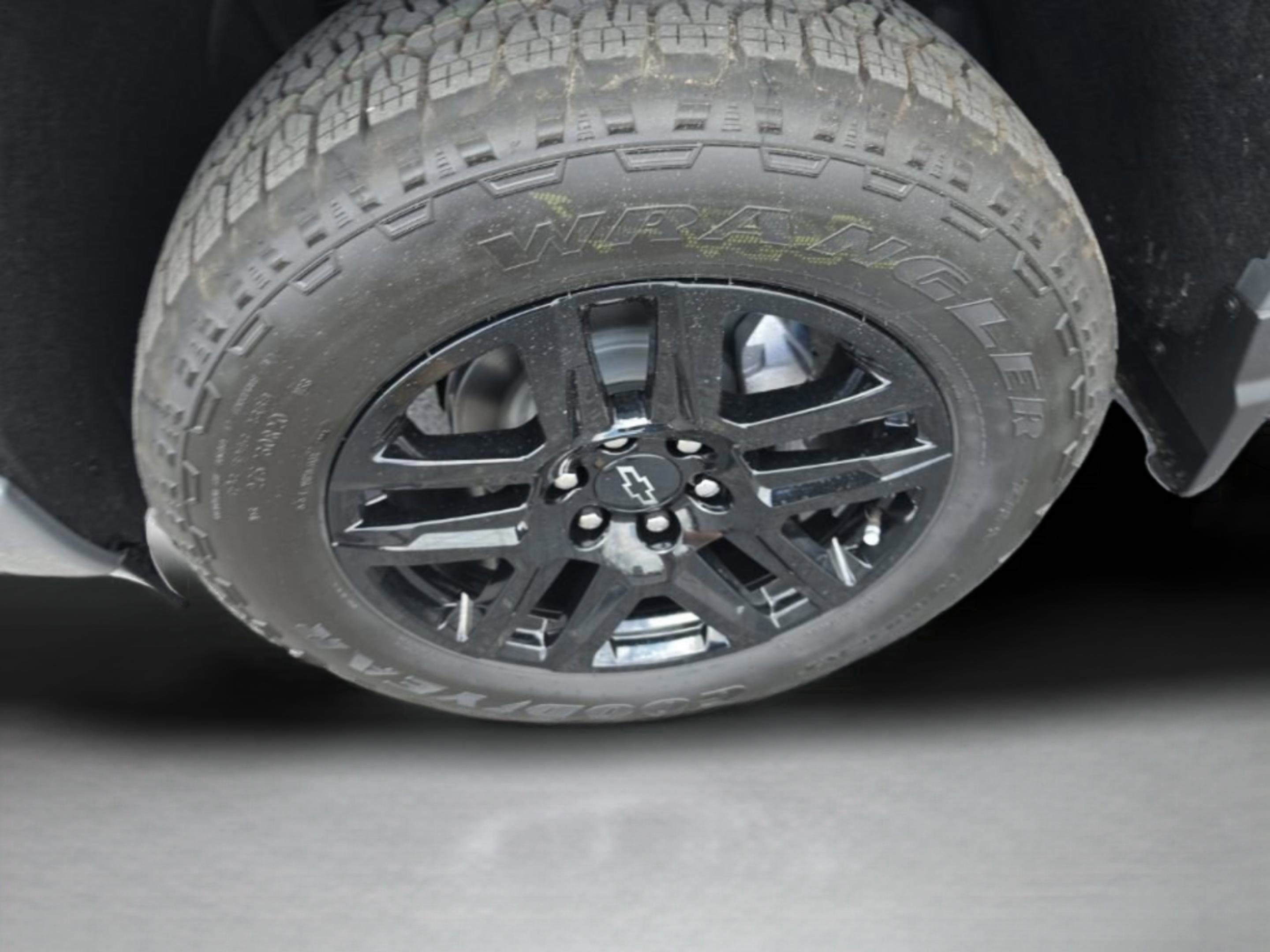 New 2026 Sterling Gray Metallic Chevrolet RST image 10