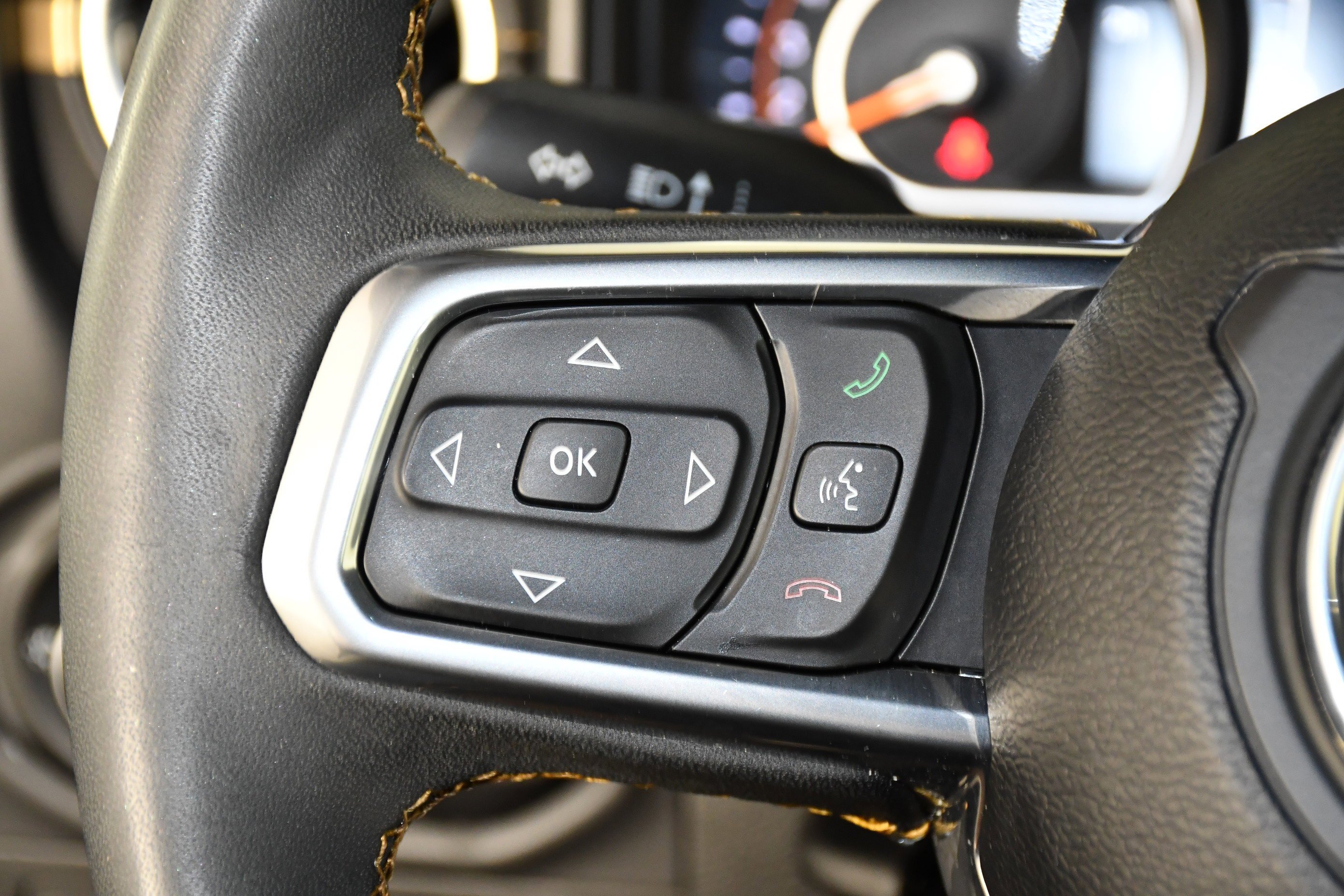 Used 2024 Black Clearcoat Jeep Sahara image 21