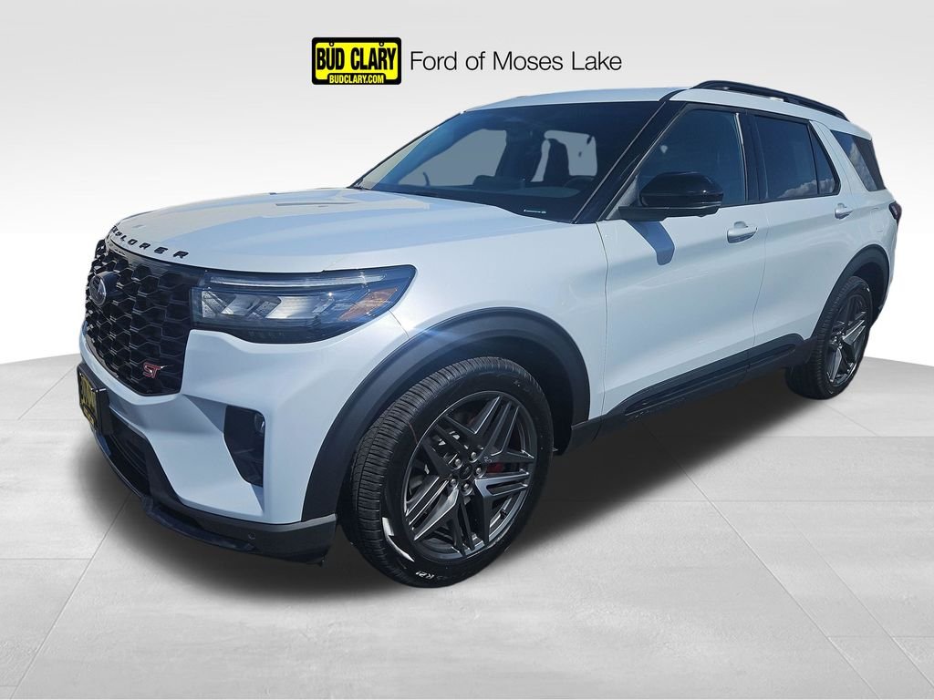 2026 Ford Explorer ST 4WD's photo