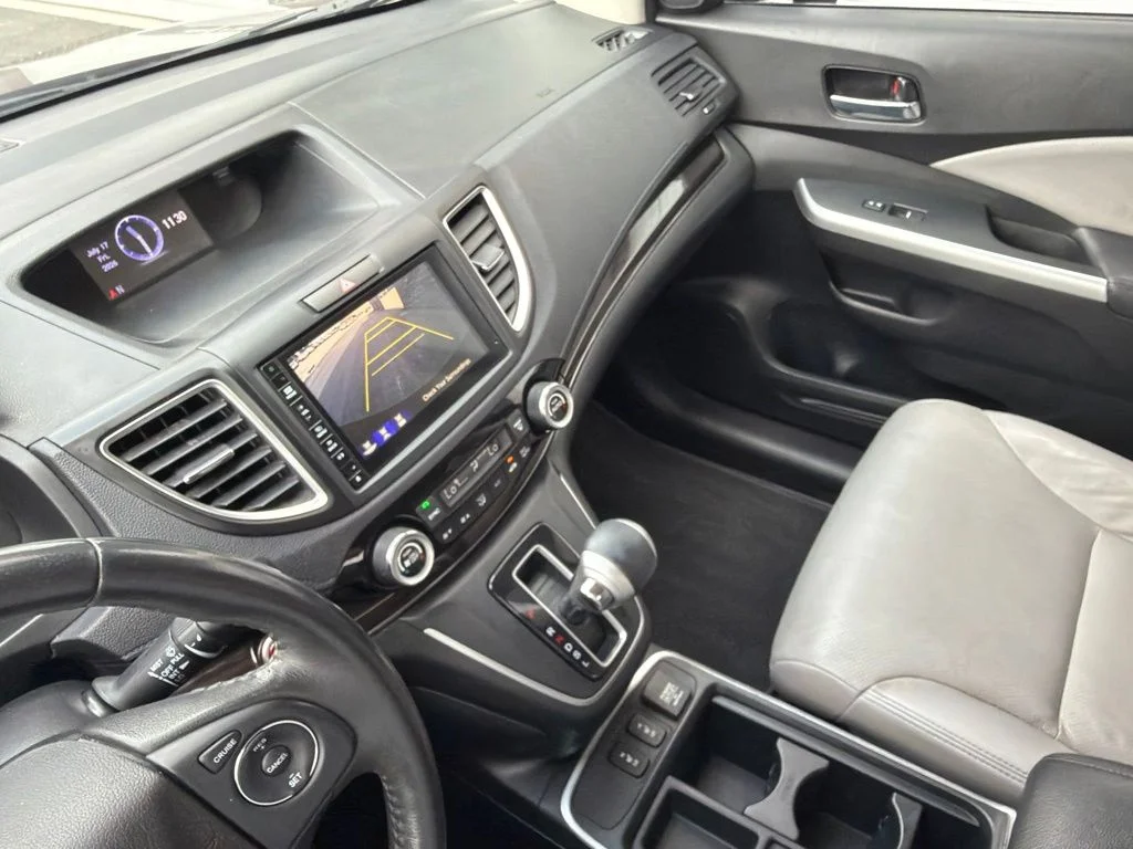Used 2016 Red Honda EX-L image 16