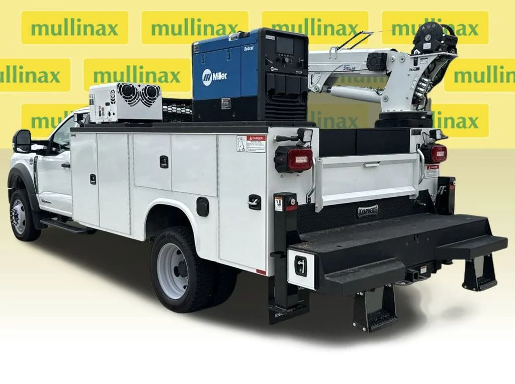New 2025 White Ford XL image 3