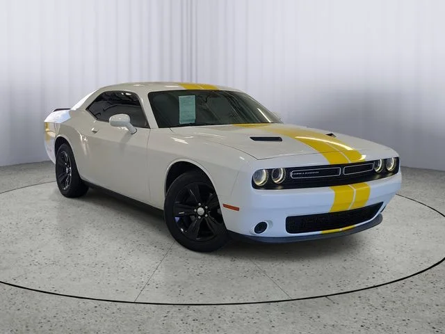 2016 Dodge Challenger SXT