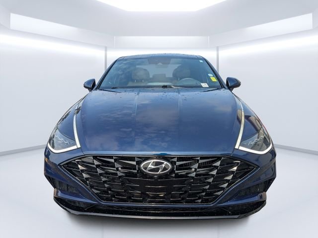 Used 2020 Blue Hyundai Limited image 8